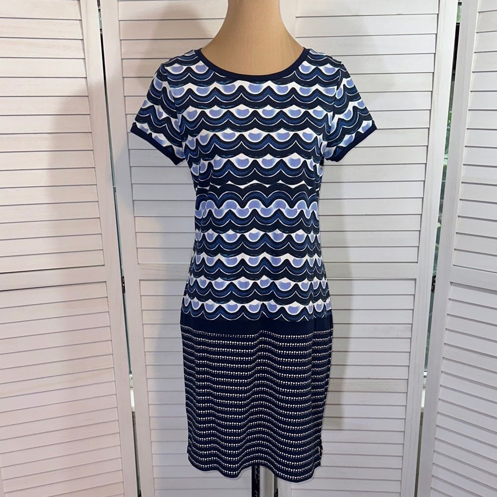 Tommy Bahama Navy Wave Print T-Shirt Dress Size SP NWOT - Picture 3 of 12